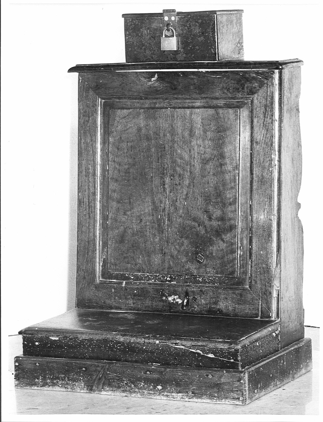 inginocchiatoio - bottega lombarda (sec. XIX)