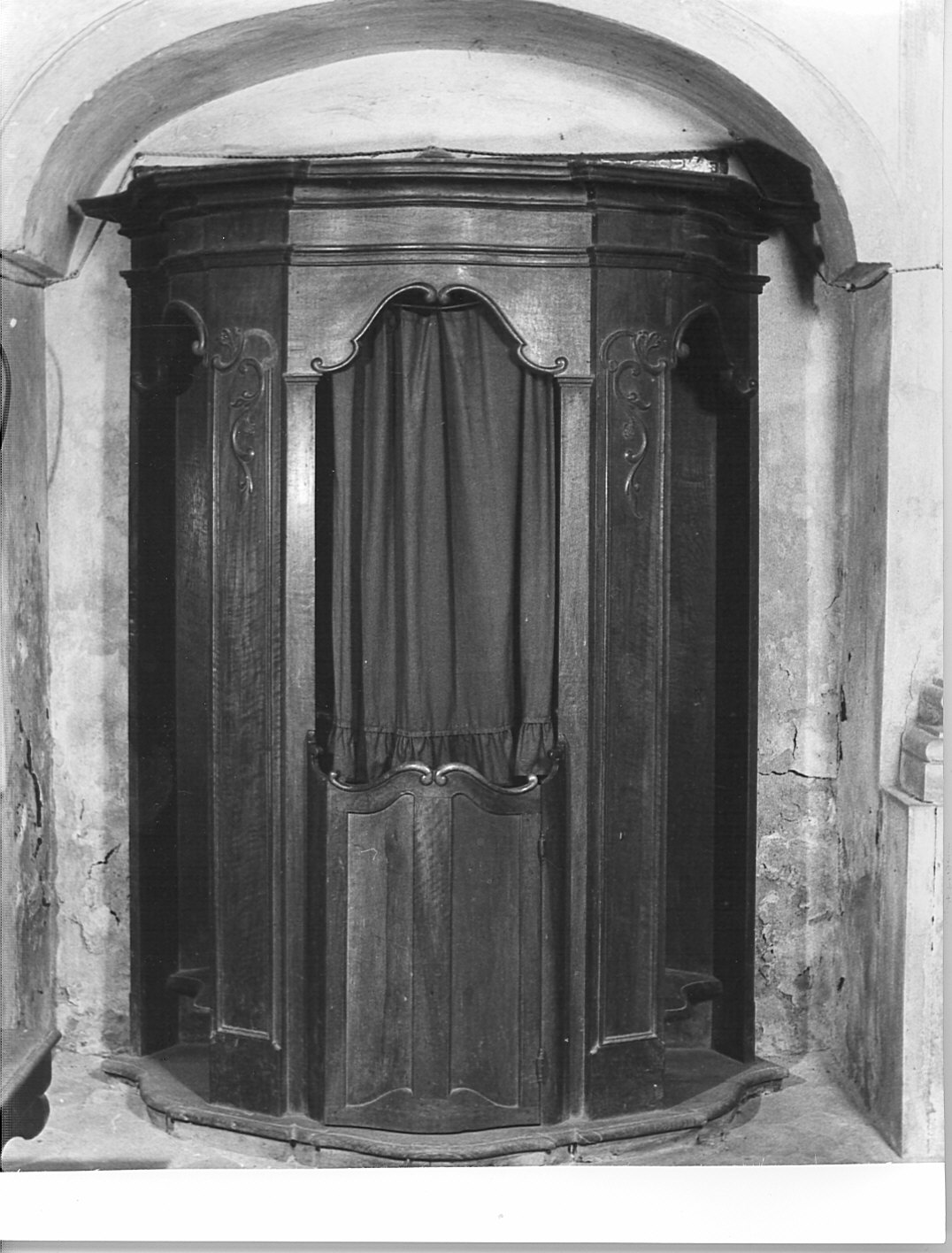 confessionale - bottega lombarda (sec. XVIII)