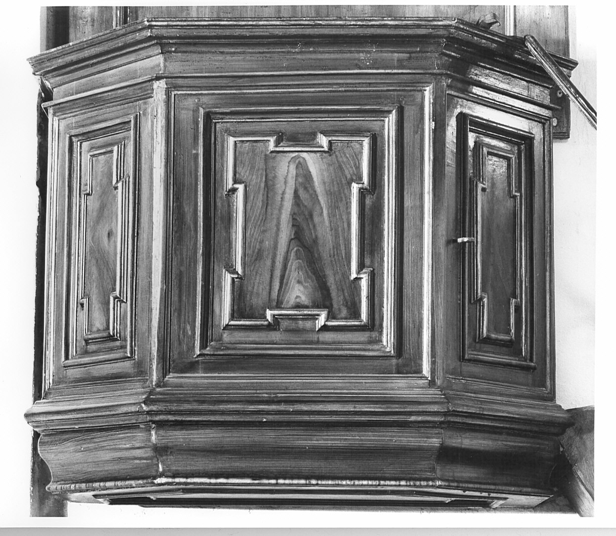pulpito - bottega lombarda (prima metà sec. XVIII)