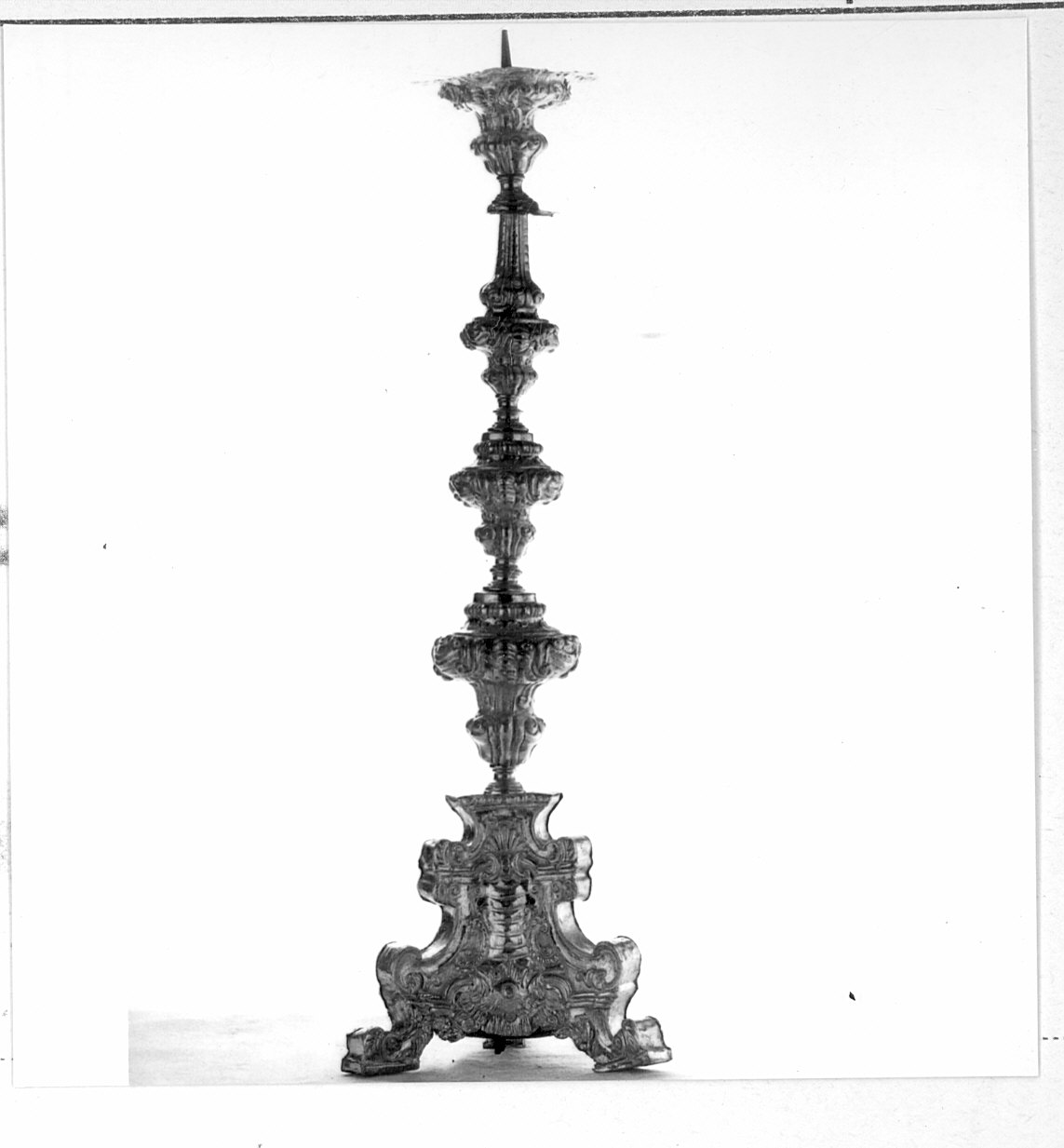 candeliere, serie - bottega lombarda (sec. XVIII)