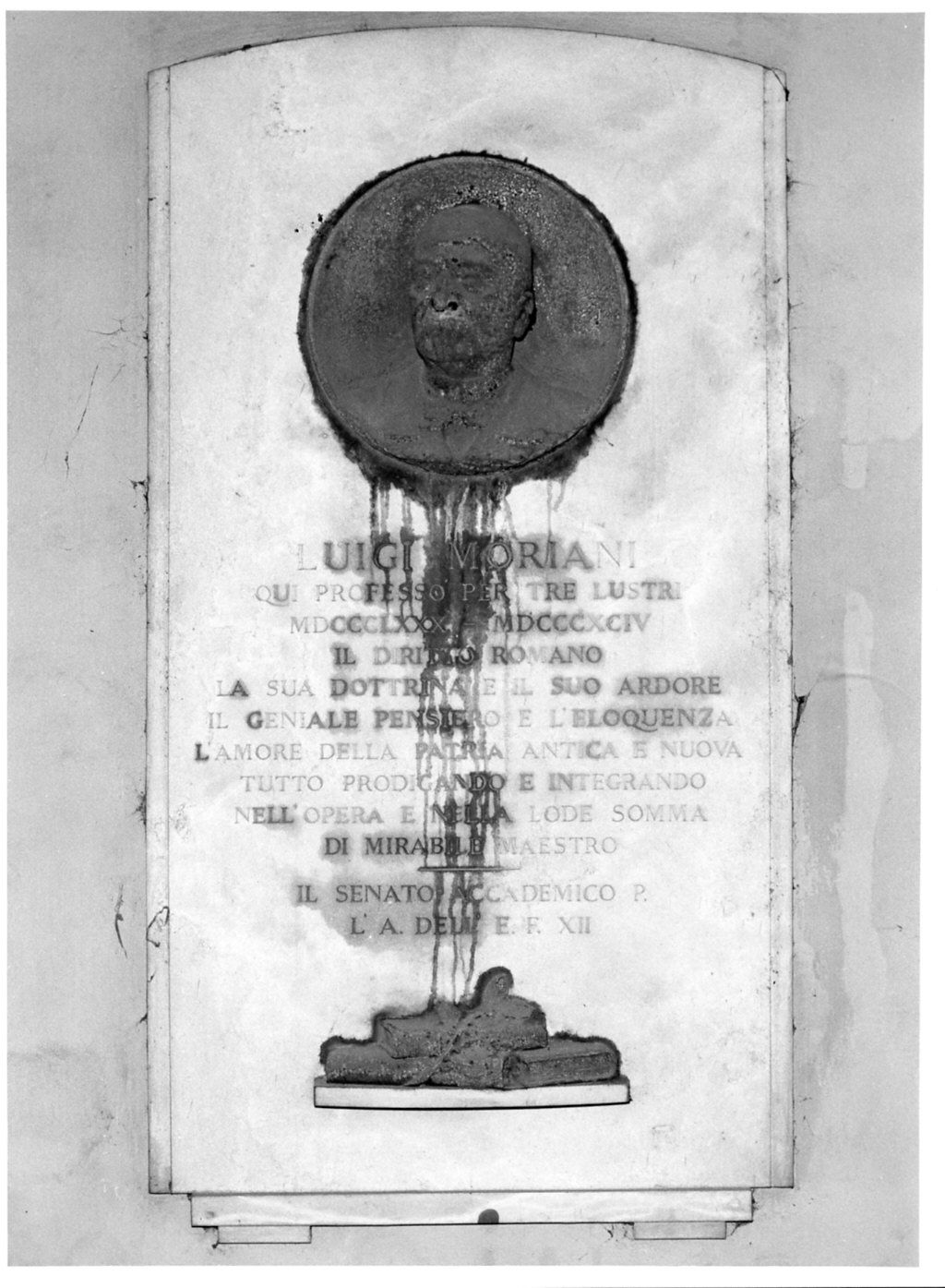 lapide, opera isolata - ambito italiano (sec. XX)