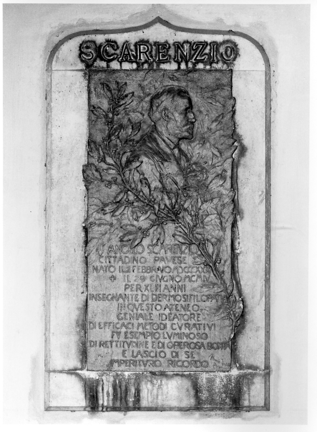 lapide, opera isolata di Rubelli Mario (sec. XX)