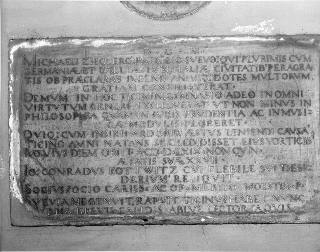 lapide, opera isolata - bottega lombarda (sec. XVI)