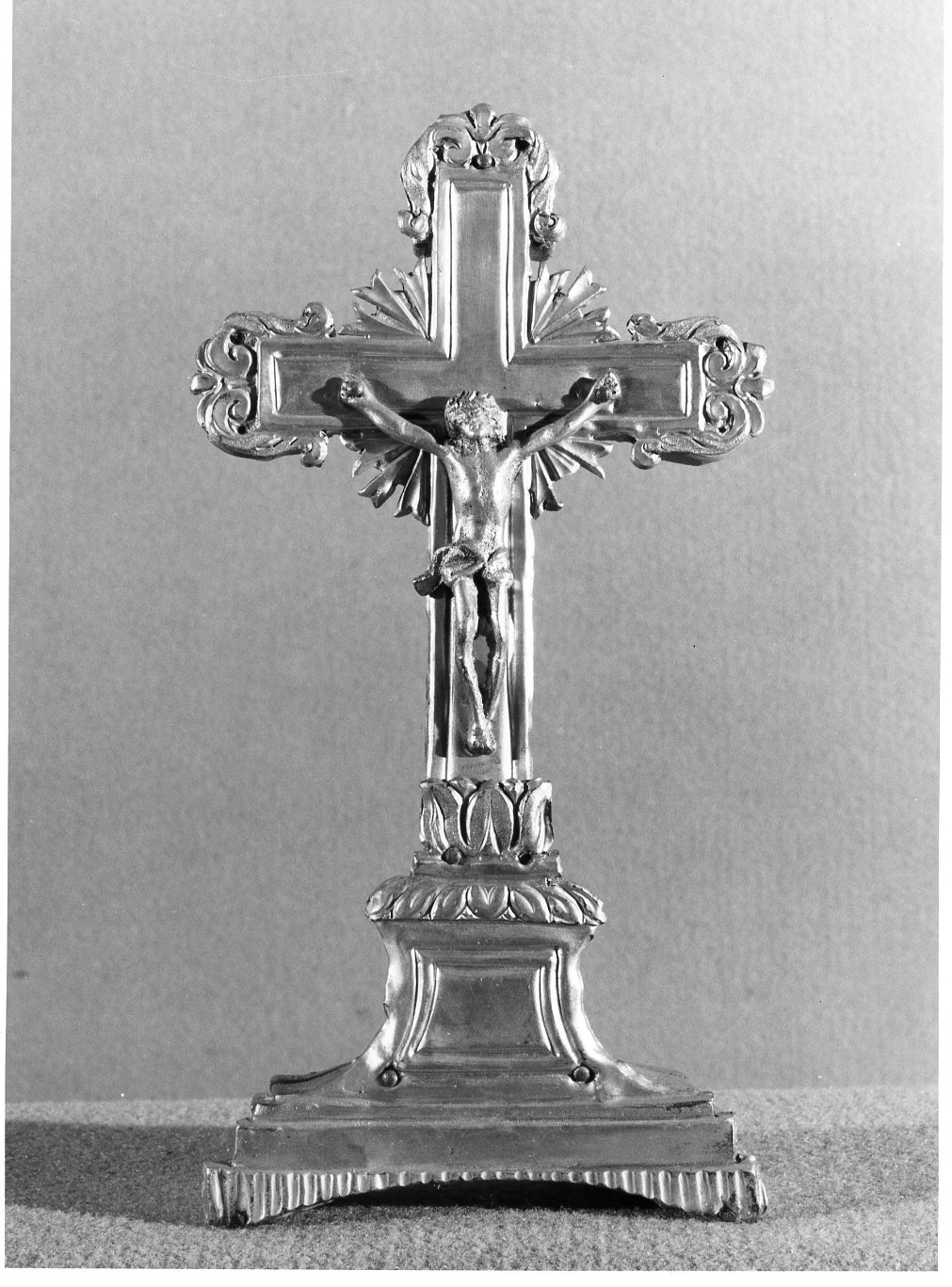 croce d'altare - bottega lombarda (inizio sec. XIX)