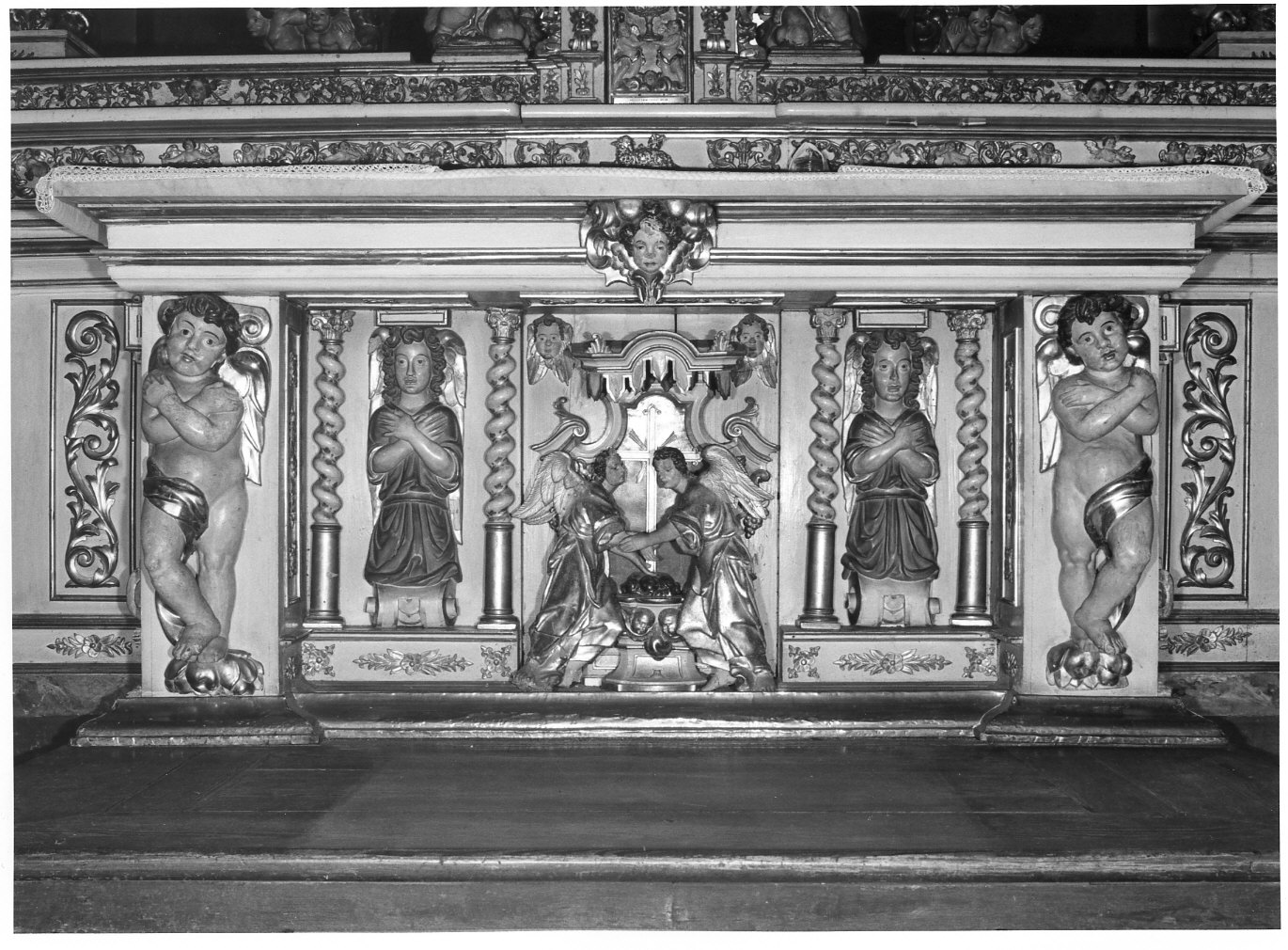 paliotto, elemento d'insieme di Castelli Bernardo (sec. XVII)