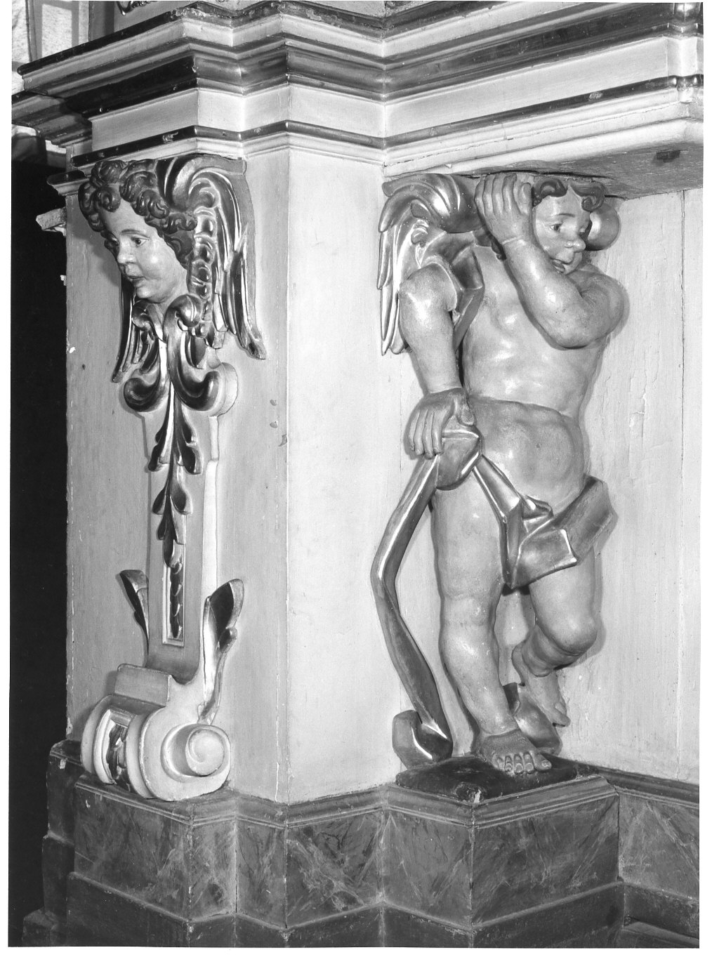 angelo (statua, elemento d'insieme) di Castelli Bernardo (sec. XVII)