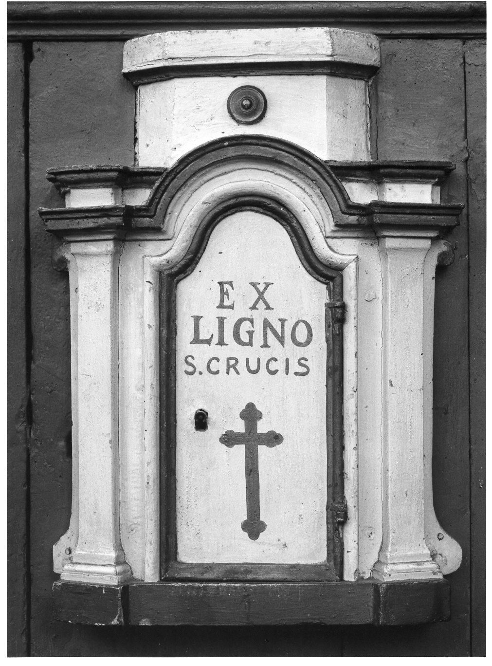 piscina, opera isolata - bottega lombarda (sec. XIX)