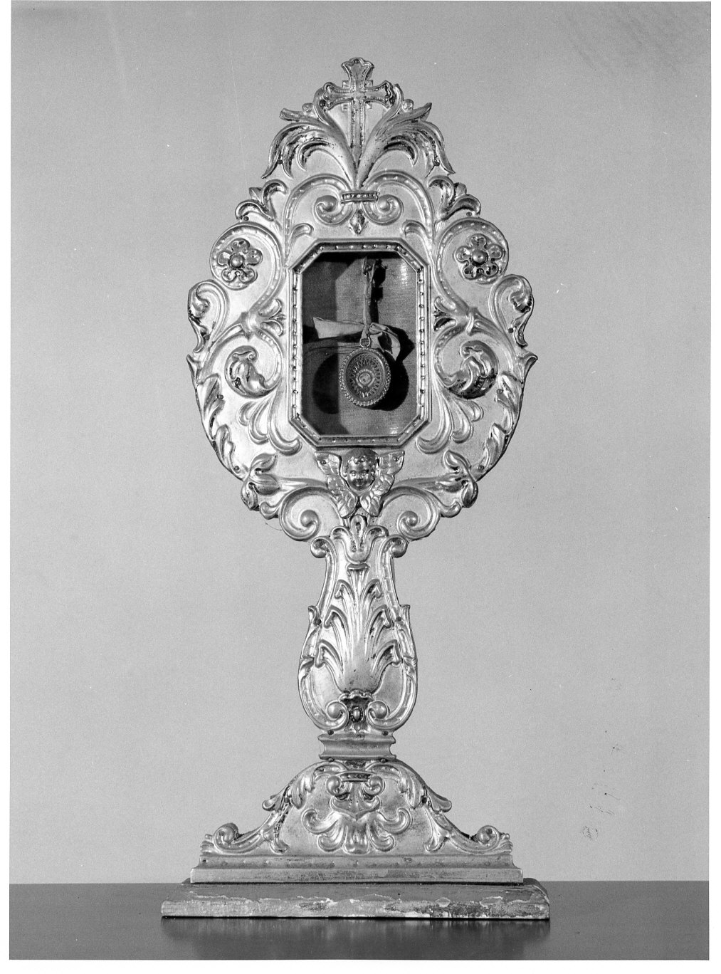 reliquiario, serie - bottega lombarda (inizio sec. XIX)