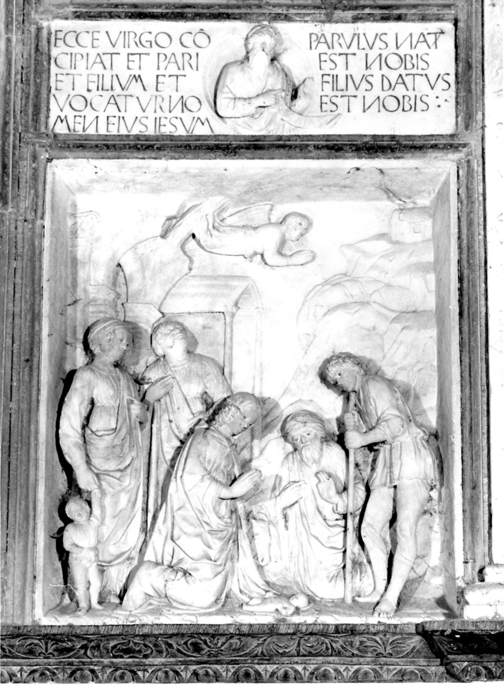 natività di Gesù (rilievo, elemento d'insieme) - ambito lombardo (fine/inizio secc. XV/ XVI)