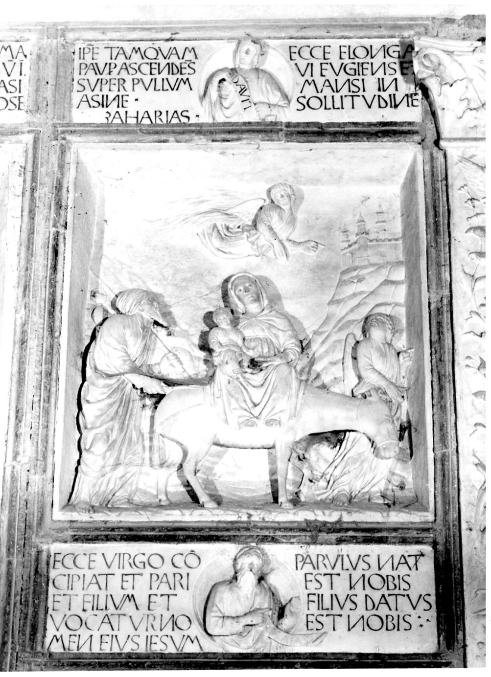 fuga in Egitto (rilievo, elemento d'insieme) - ambito lombardo (fine/inizio secc. XV/ XVI)