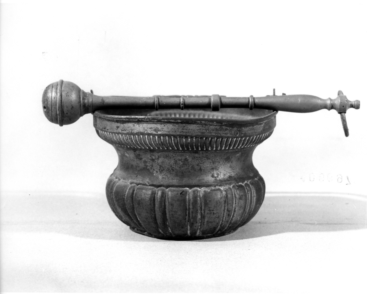 servizio per aspersione, insieme - bottega italiana (prima metà sec. XIX)