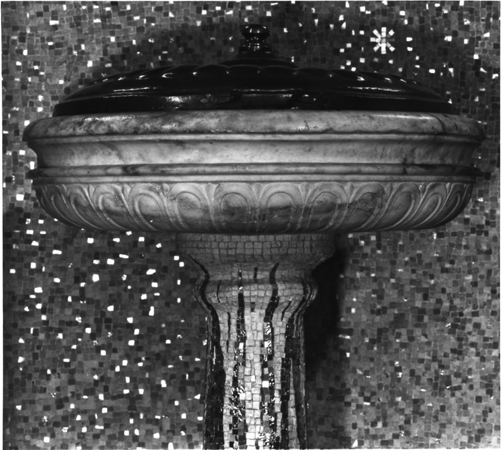 fonte battesimale, opera isolata - bottega lombarda (fine/inizio secc. XVIII/ XIX)