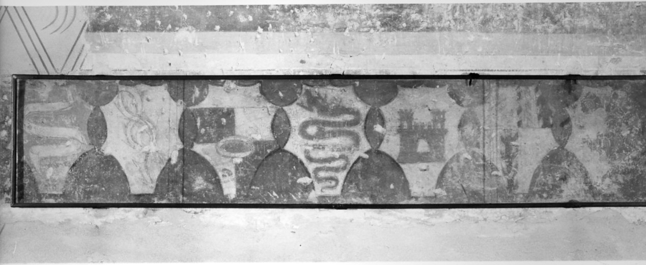 stemmi (dipinto murale, frammento) - ambito lombardo (fine/inizio secc. XIV/ XV)