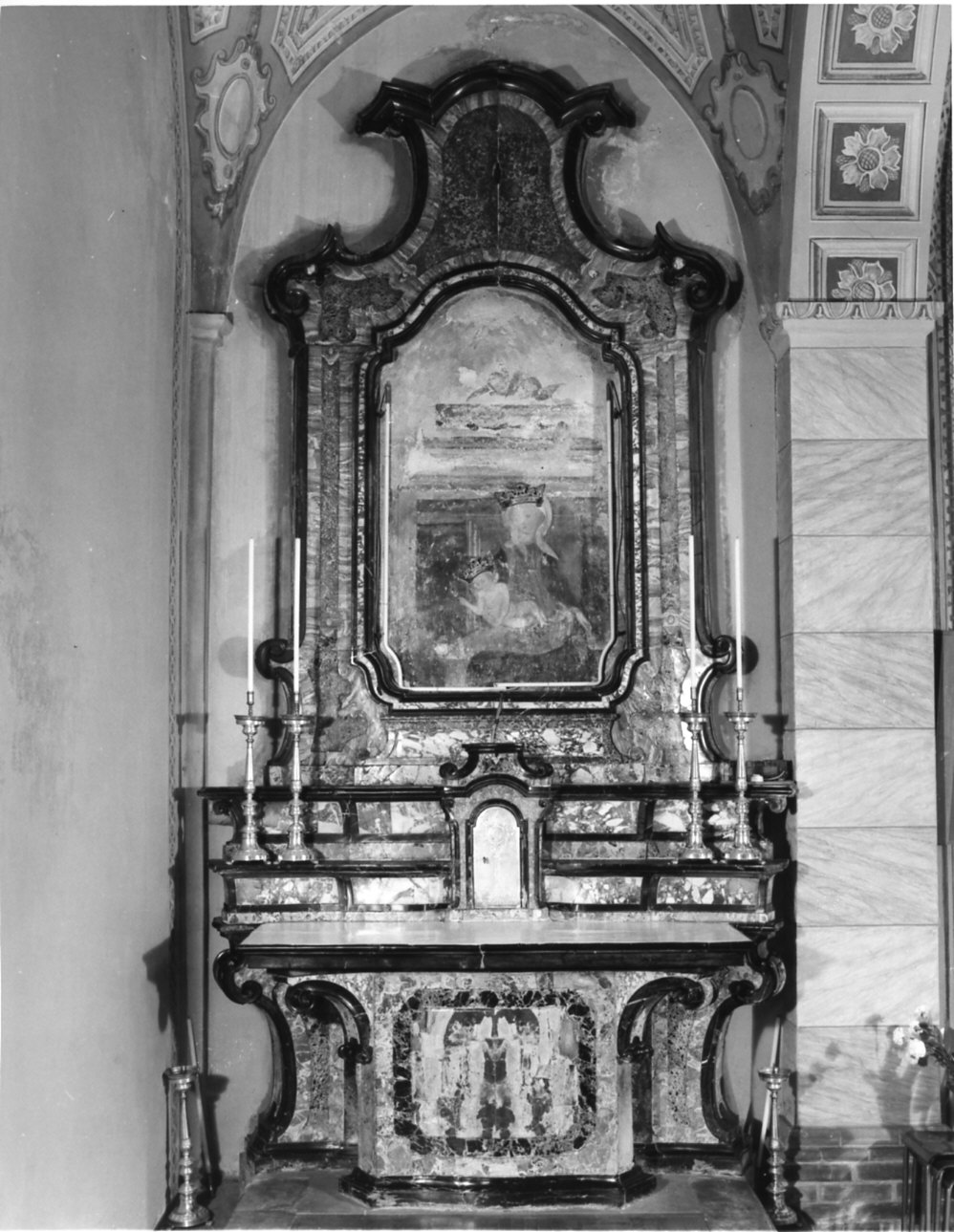 altare, complesso decorativo - bottega lombarda (sec. XVIII)