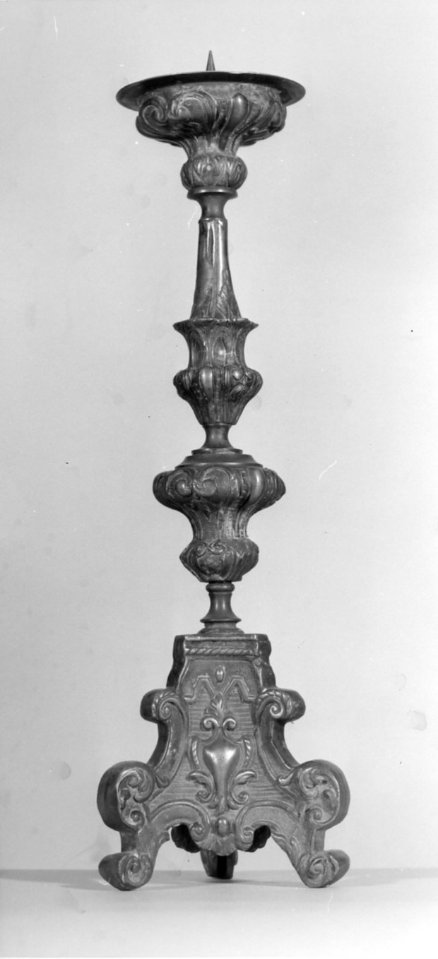 candeliere, serie - bottega lombarda (sec. XVIII)