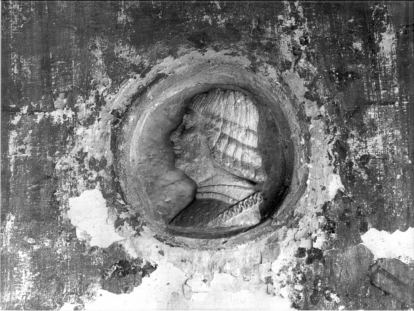 ritratto d'uomo (rilievo) - bottega lombarda (inizio sec. XIX)