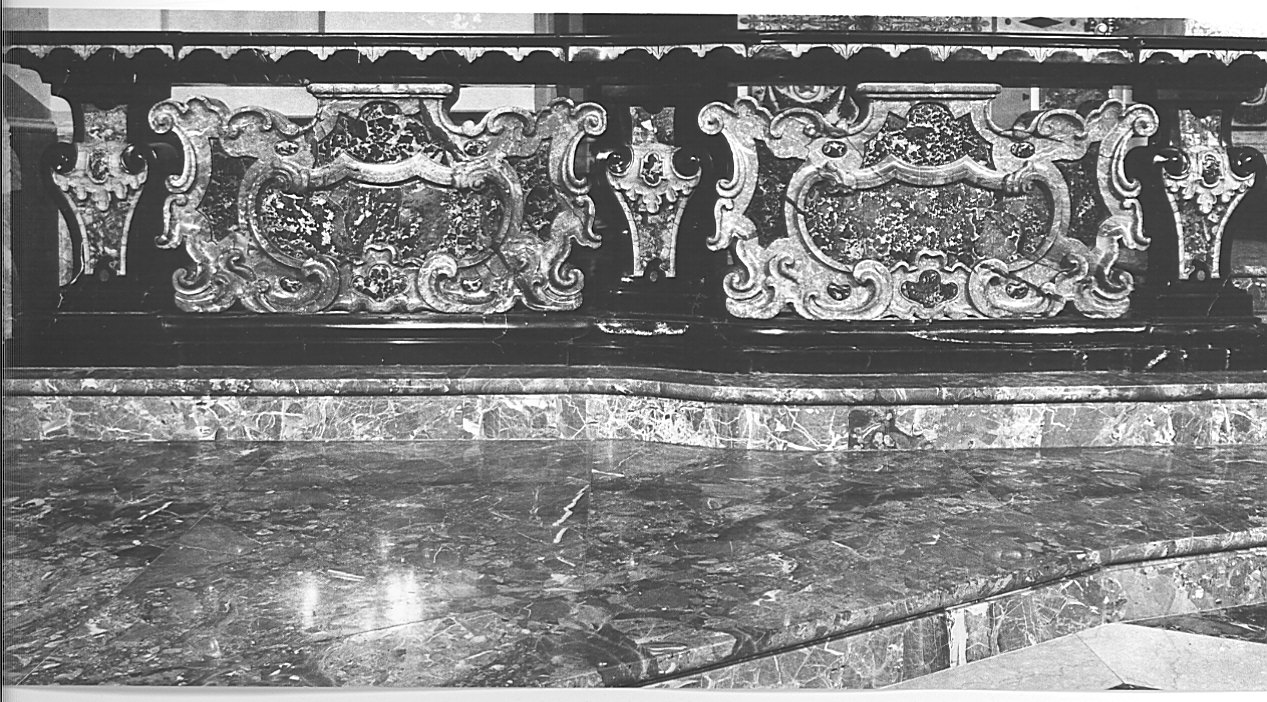 balaustrata di altare, opera isolata - bottega lombarda (prima metà sec. XVIII)