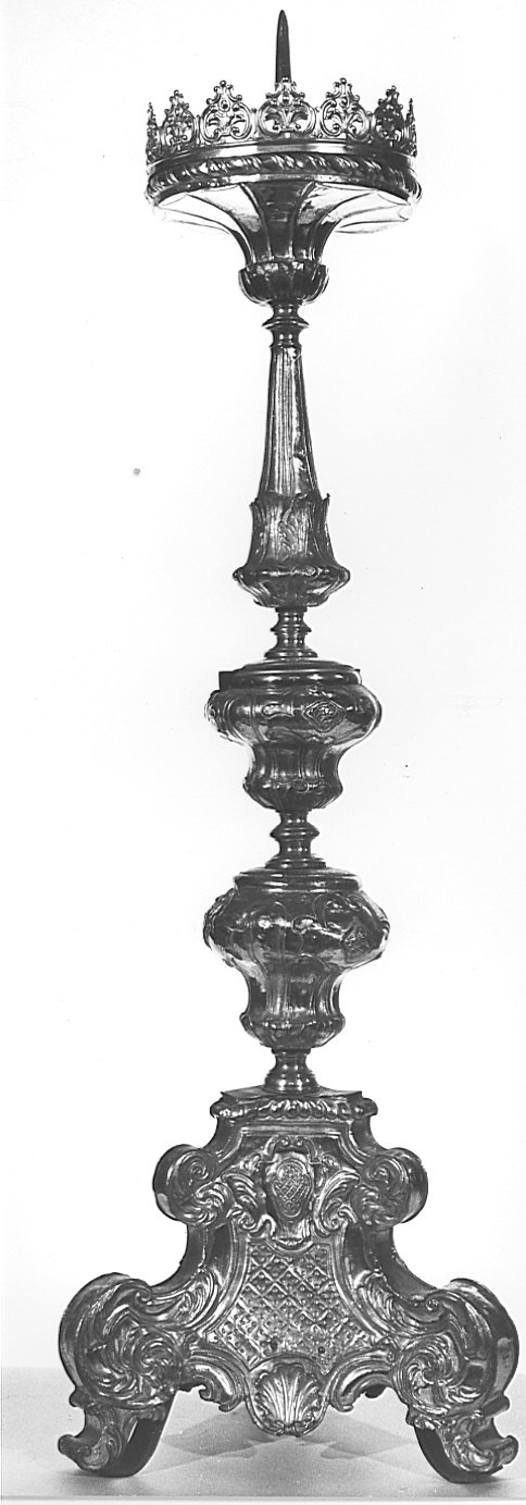 candeliere d'altare, serie - bottega lombarda (sec. XVIII)