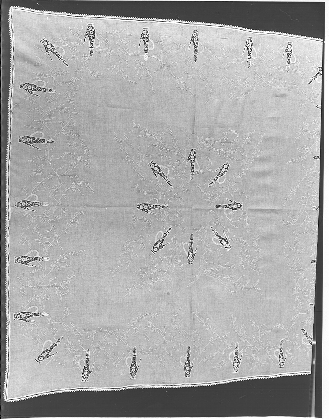 tovaglietta, opera isolata - manifattura lombarda (sec. XX)