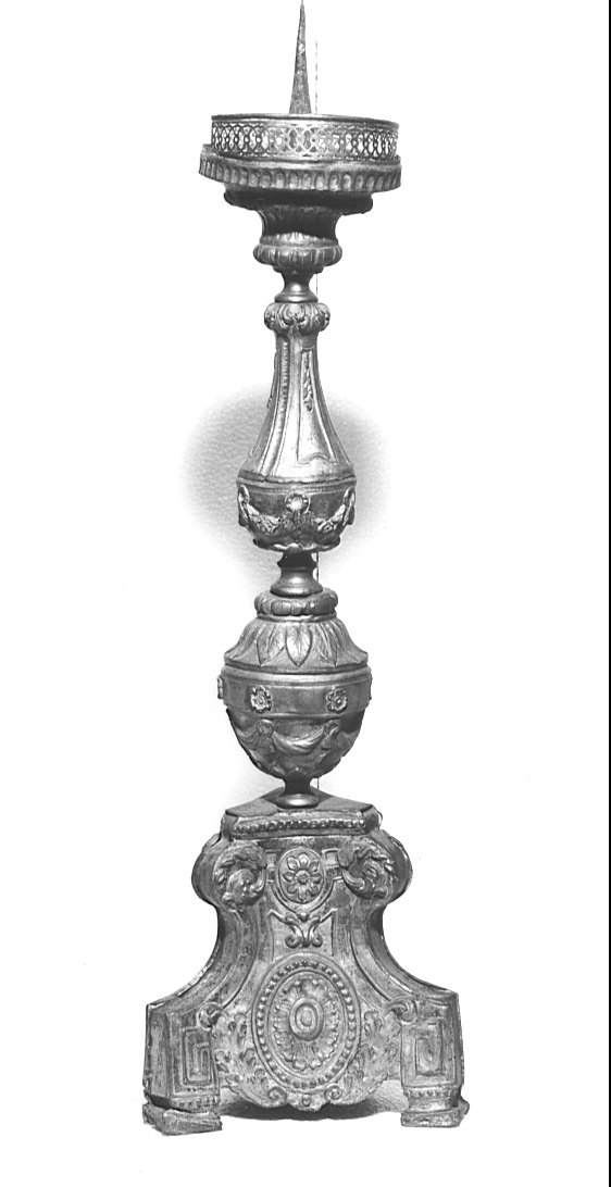 candeliere d'altare, serie - bottega lombarda (fine sec. XIX)