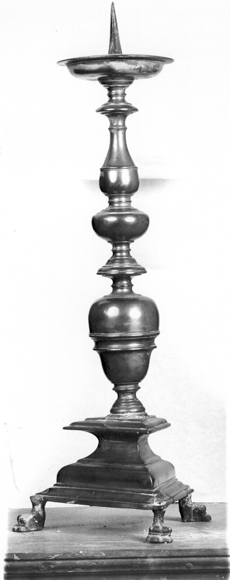 candeliere d'altare, serie - manifattura italiana (secc. XIX/ XX)