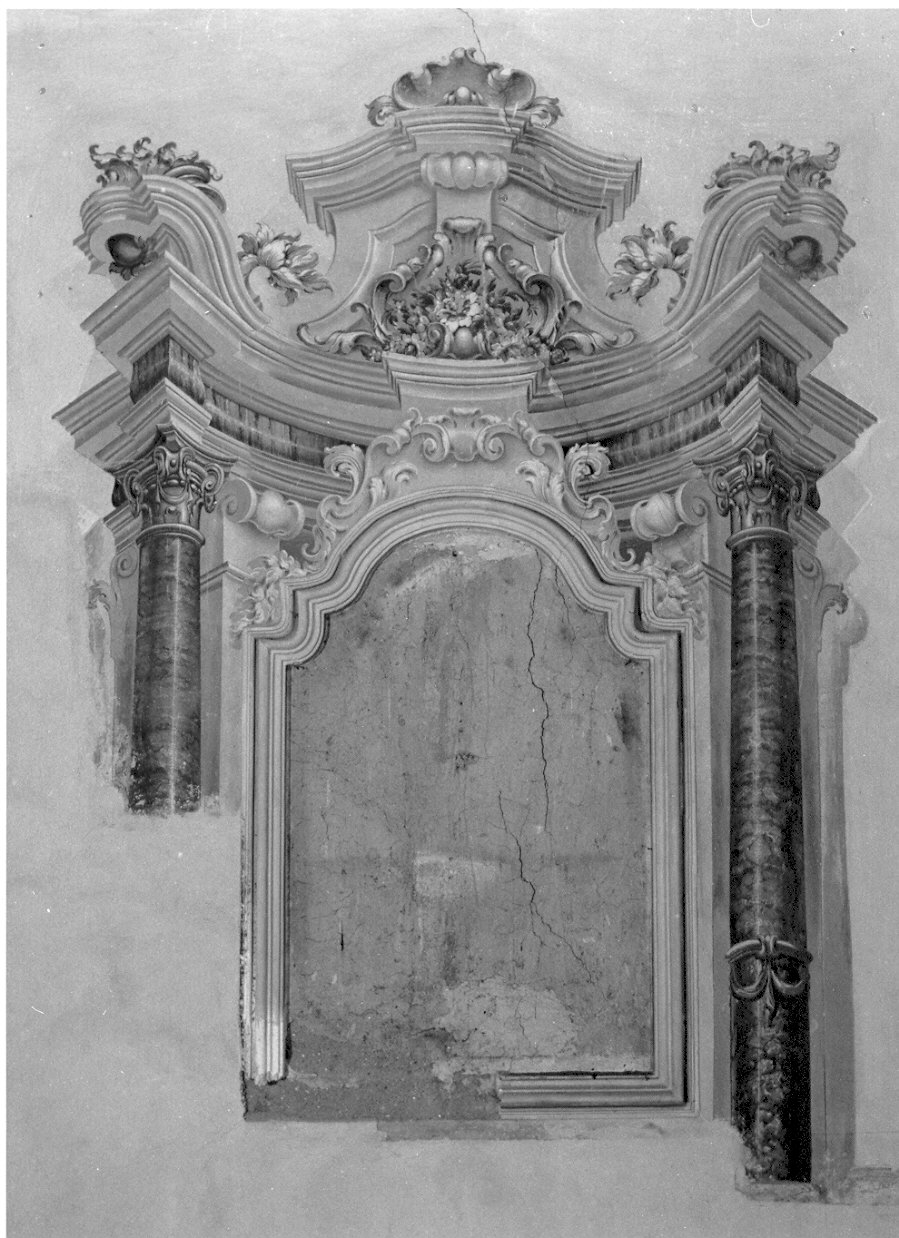 quadratura architettonica (dipinto murale, opera isolata) - ambito lombardo (sec. XVIII)