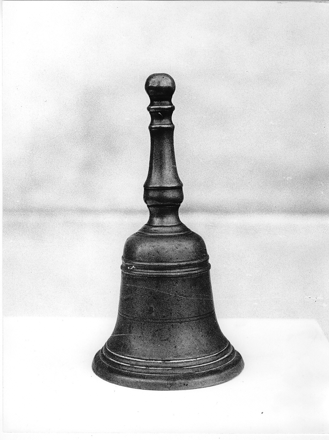 campanello d'altare, opera isolata - bottega lombarda (sec. XVII)