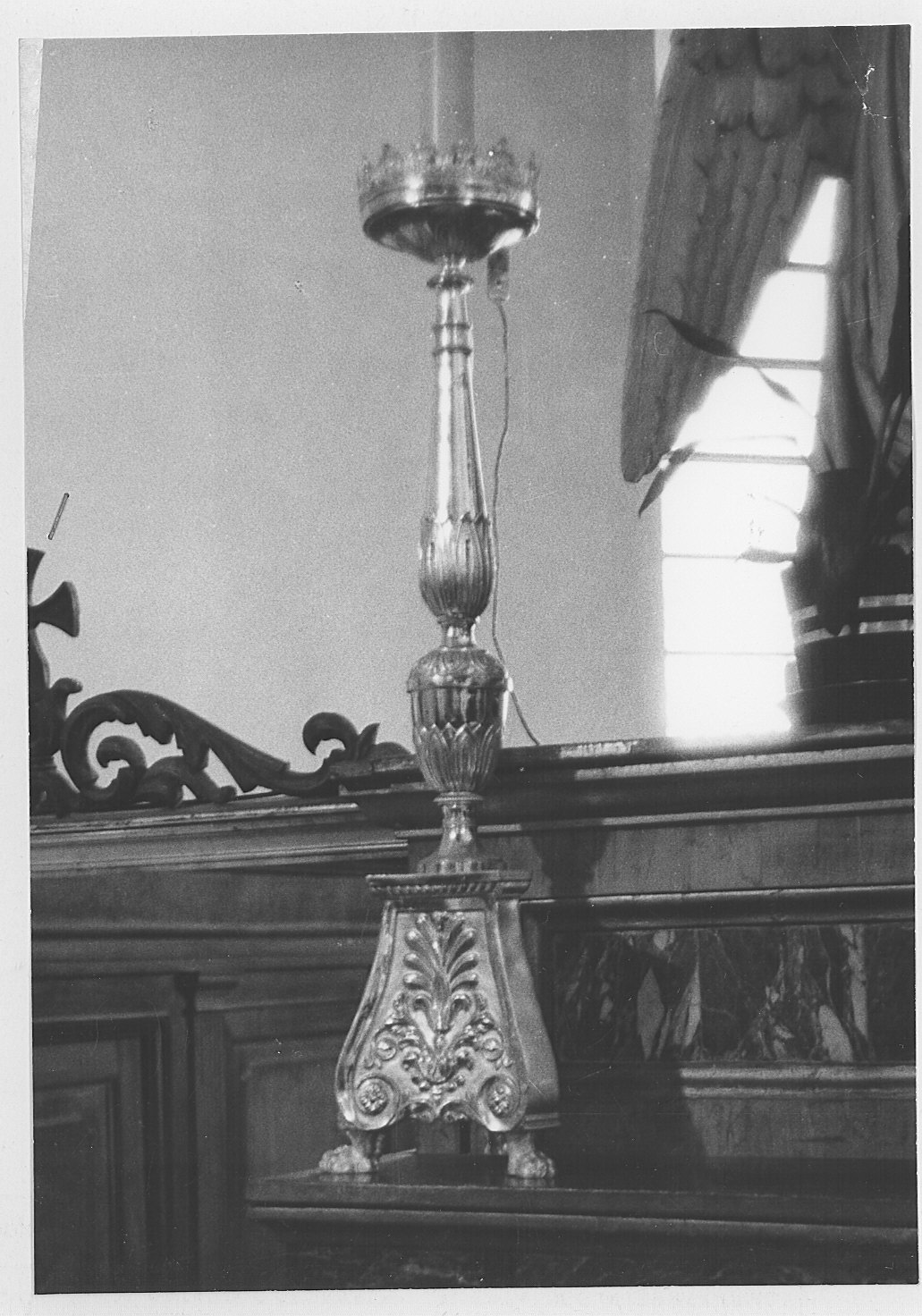 candeliere d'altare, serie - bottega lombarda (fine sec. XIX)