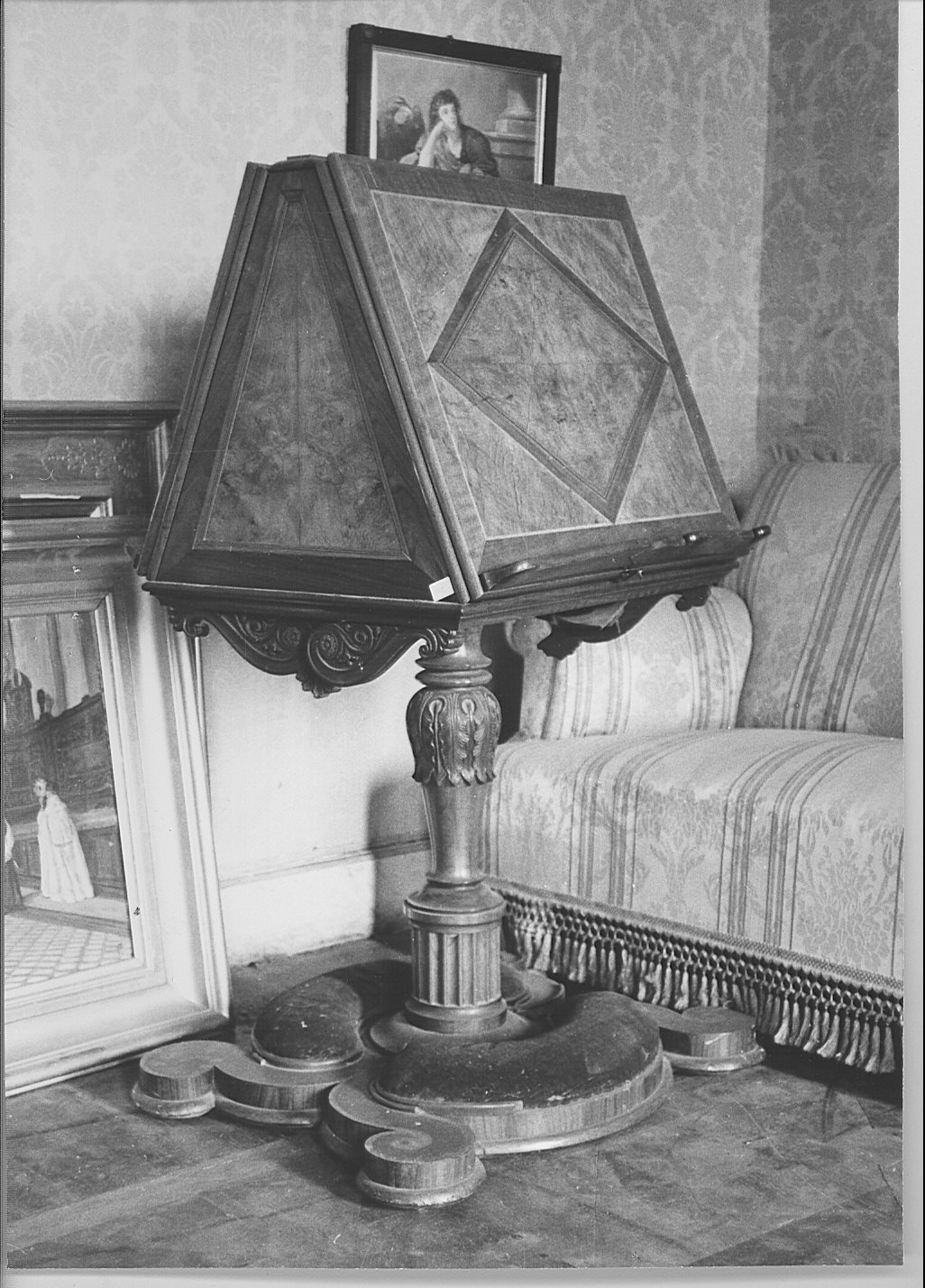 leggio, opera isolata - bottega lombarda (metà sec. XIX)