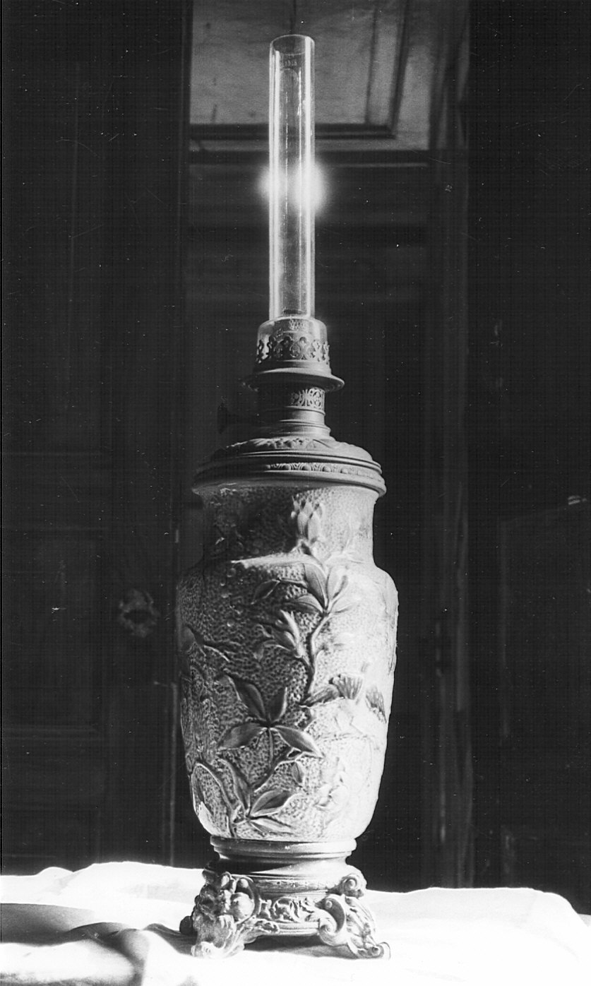 lampada - a petrolio, coppia - bottega lombarda (fine/inizio secc. XIX/ XX)