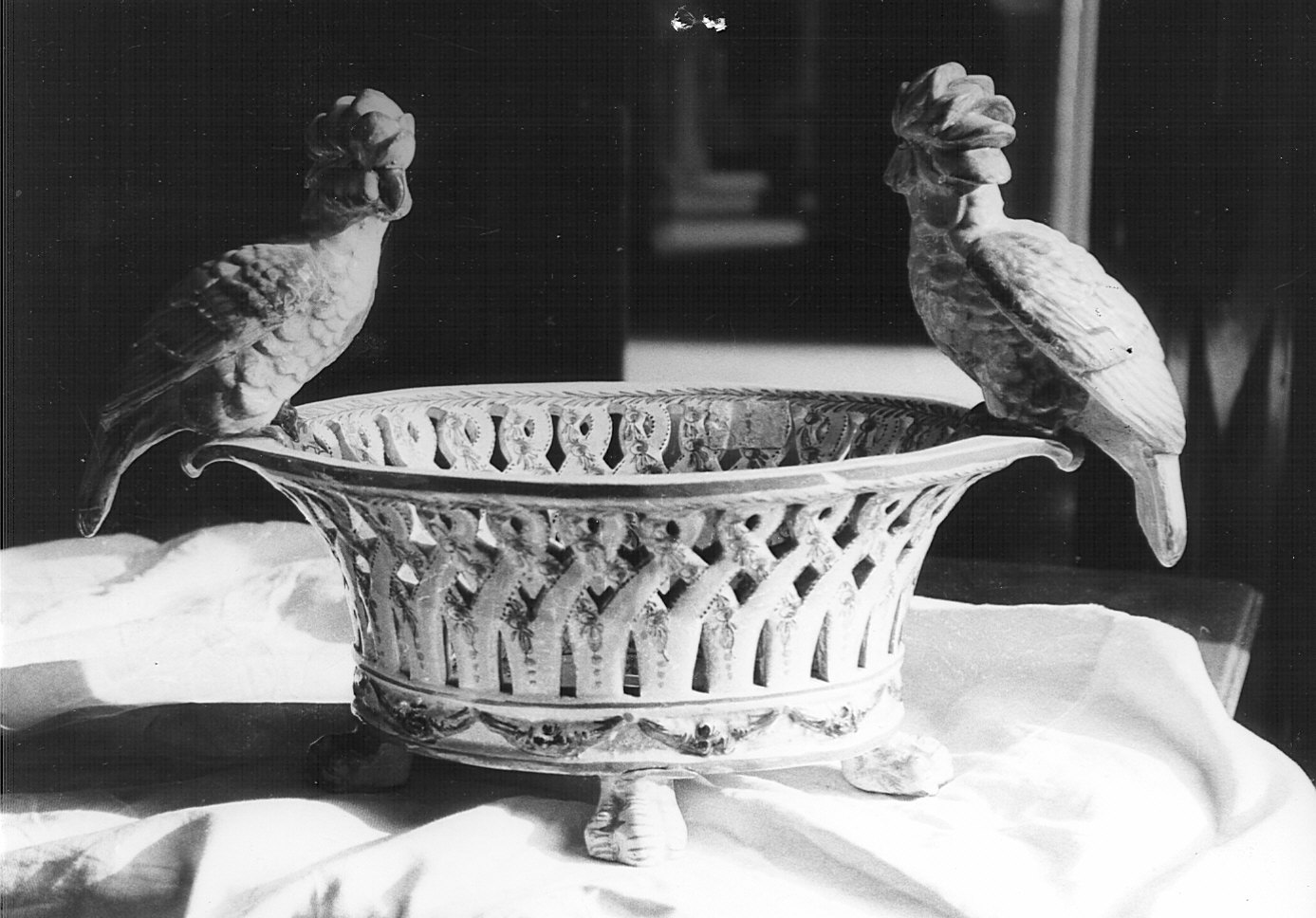 centrotavola - bottega lombarda (fine sec. XIX)