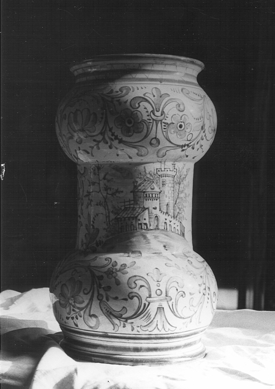vaso - bottega lombarda (fine sec. XIX)