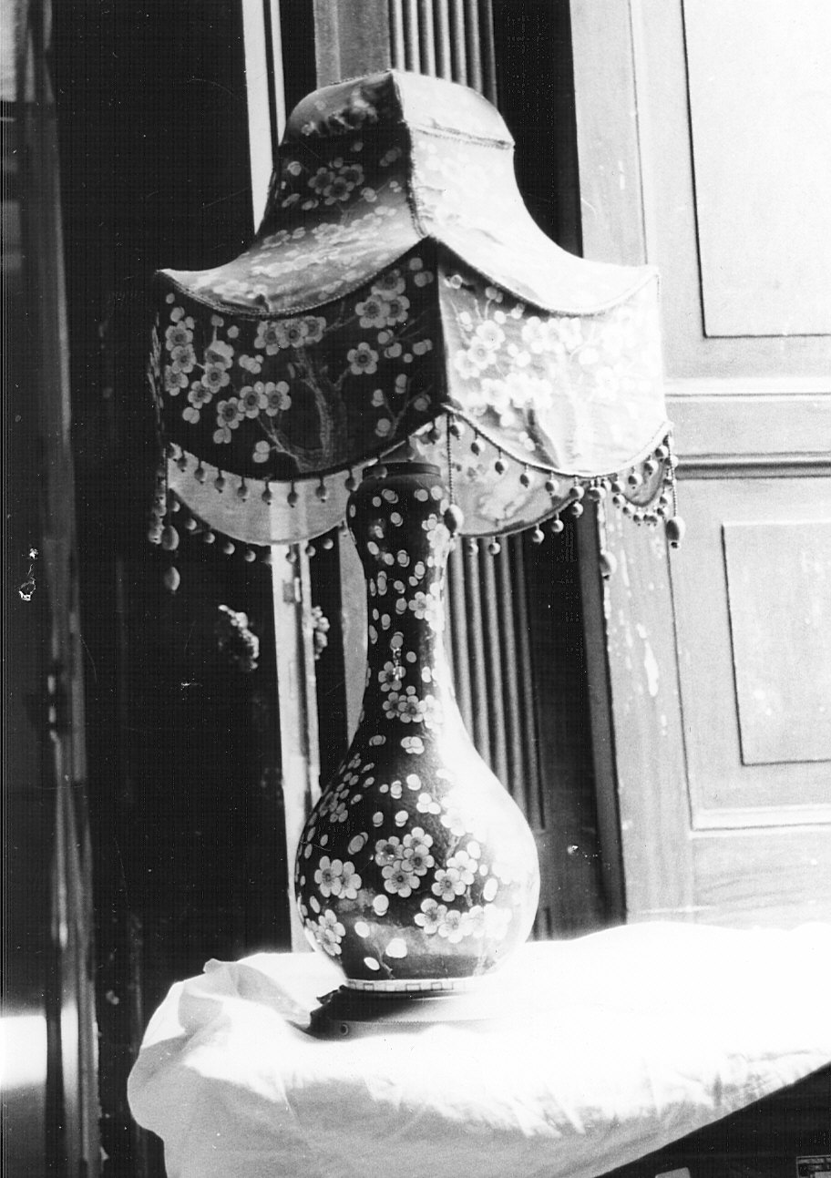 lampada - bottega lombarda (fine sec. XIX)