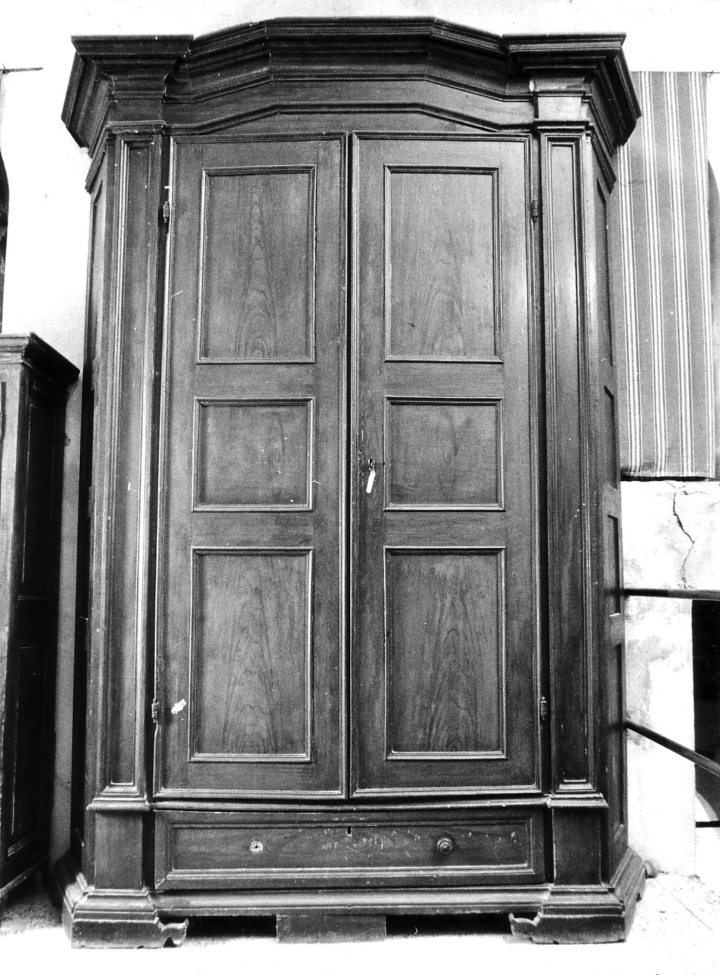 armadio da sacrestia, opera isolata - bottega lombarda (sec. XIX)