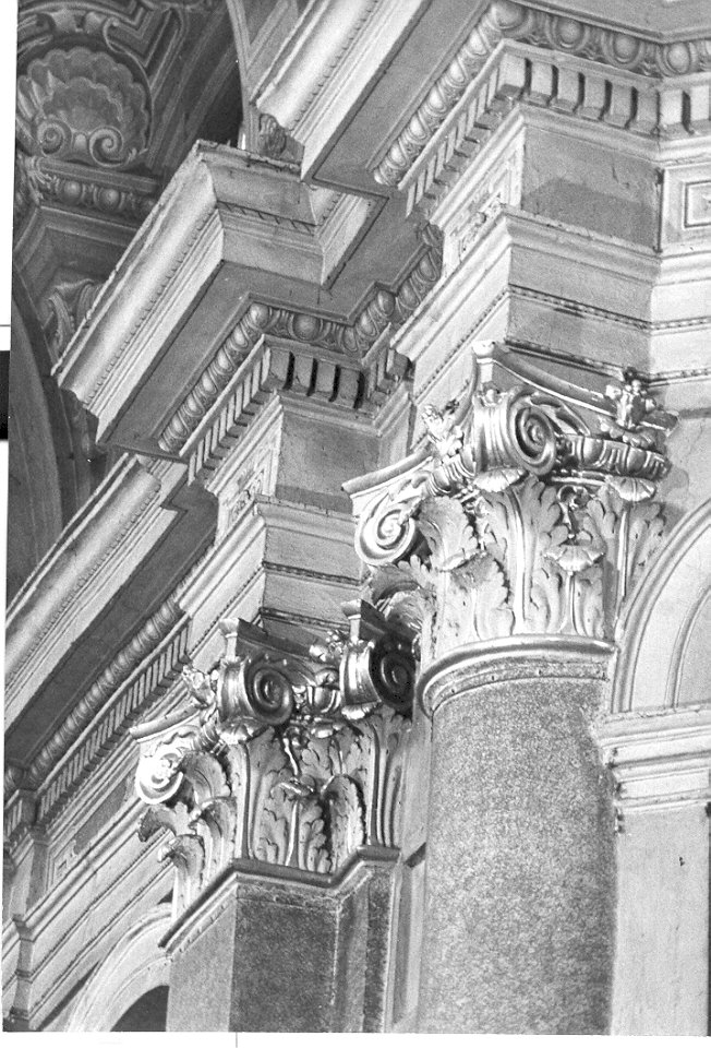 capitello di lesena, serie - ambito lombardo (sec. XVIII)