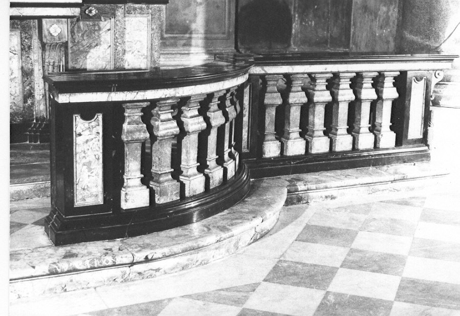 balaustrata di altare, coppia - ambito lombardo (sec. XVIII)