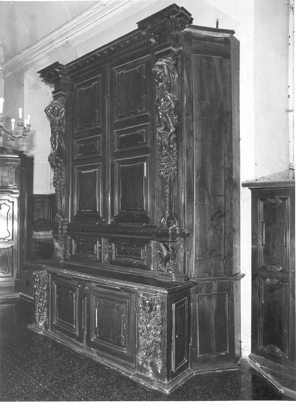 mobile da sacrestia, opera isolata - bottega lombarda (sec. XVII)