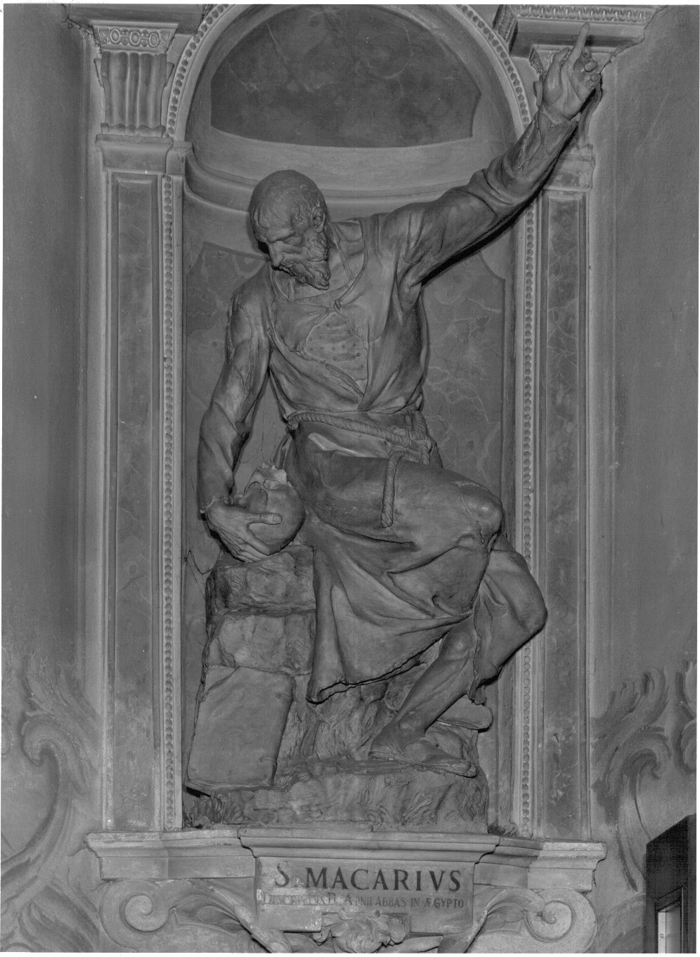 San Macario (statua, opera isolata) di Silva Francesco il Vecchio (prima metà sec. XVII)