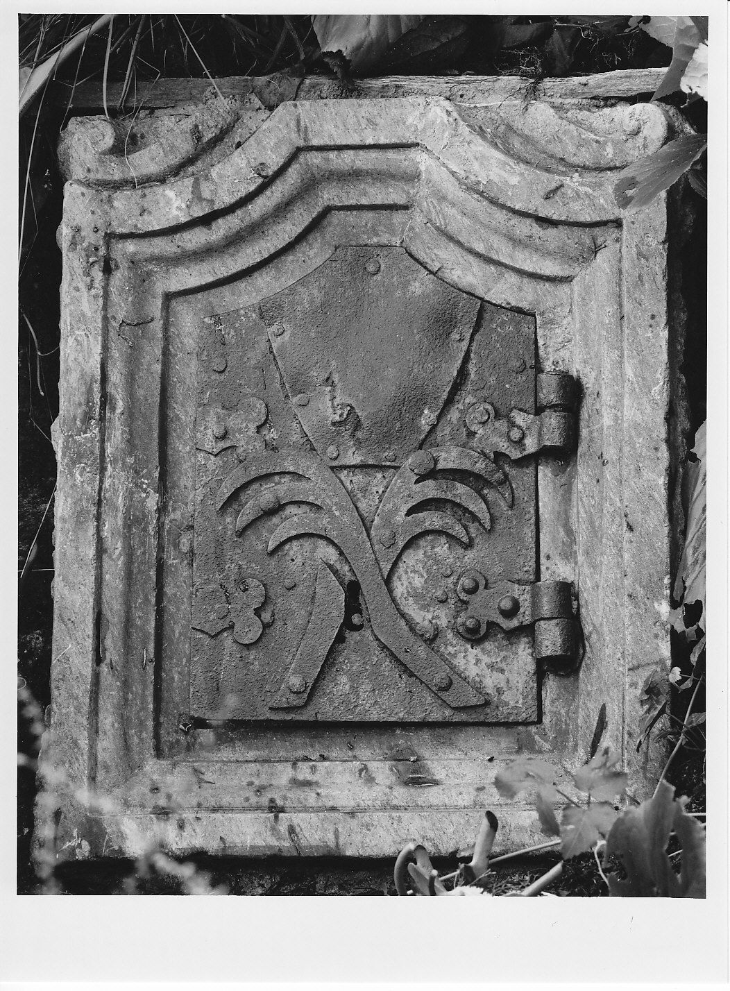 tabernacolo-reliquiario, opera isolata - bottega valtellinese (sec. XVIII)