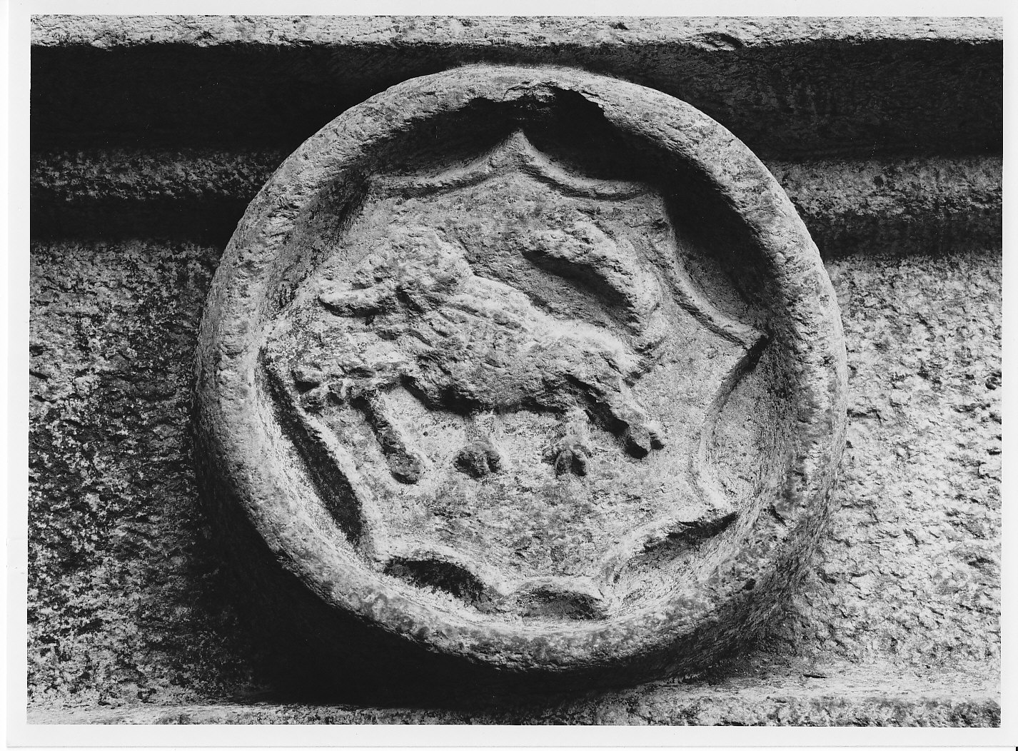 emblema, elemento d'insieme - bottega valtellinese (secc. XVI/ XVIII)