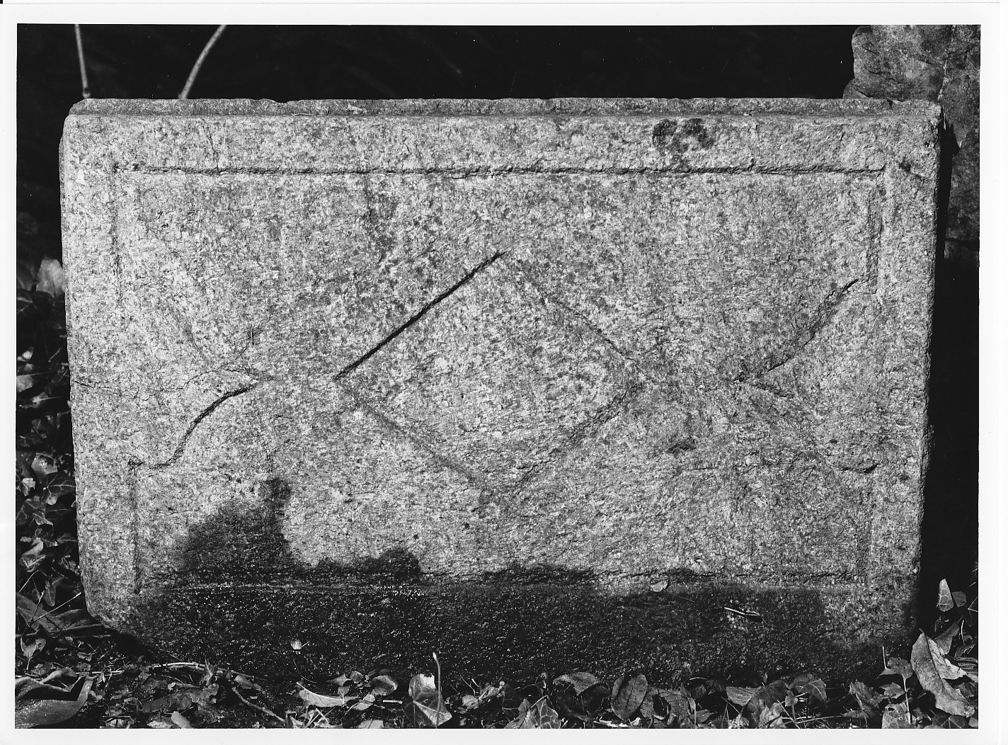 basamento, opera isolata - bottega valtellinese (secc. XVI/ XVIII)