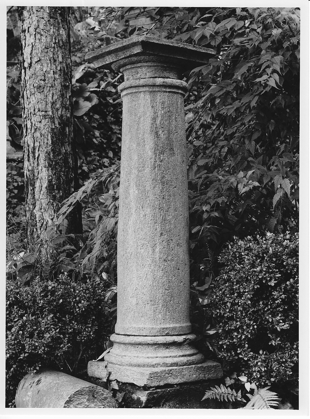 colonna, opera isolata - bottega valtellinese (secc. XVII/ XVIII)