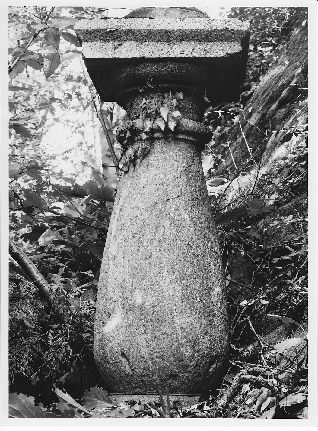 colonna, opera isolata - bottega valtellinese (secc. XVII/ XVIII)