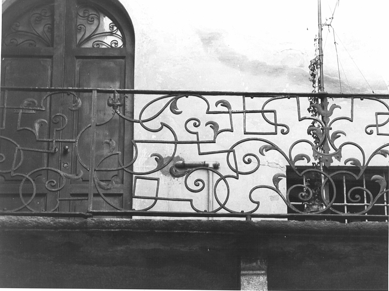 balconata, coppia - bottega pavese (seconda metà sec. XVIII)