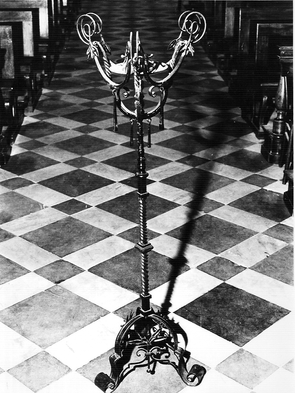 candeliere, opera isolata - bottega lombarda (fine sec. XIX)