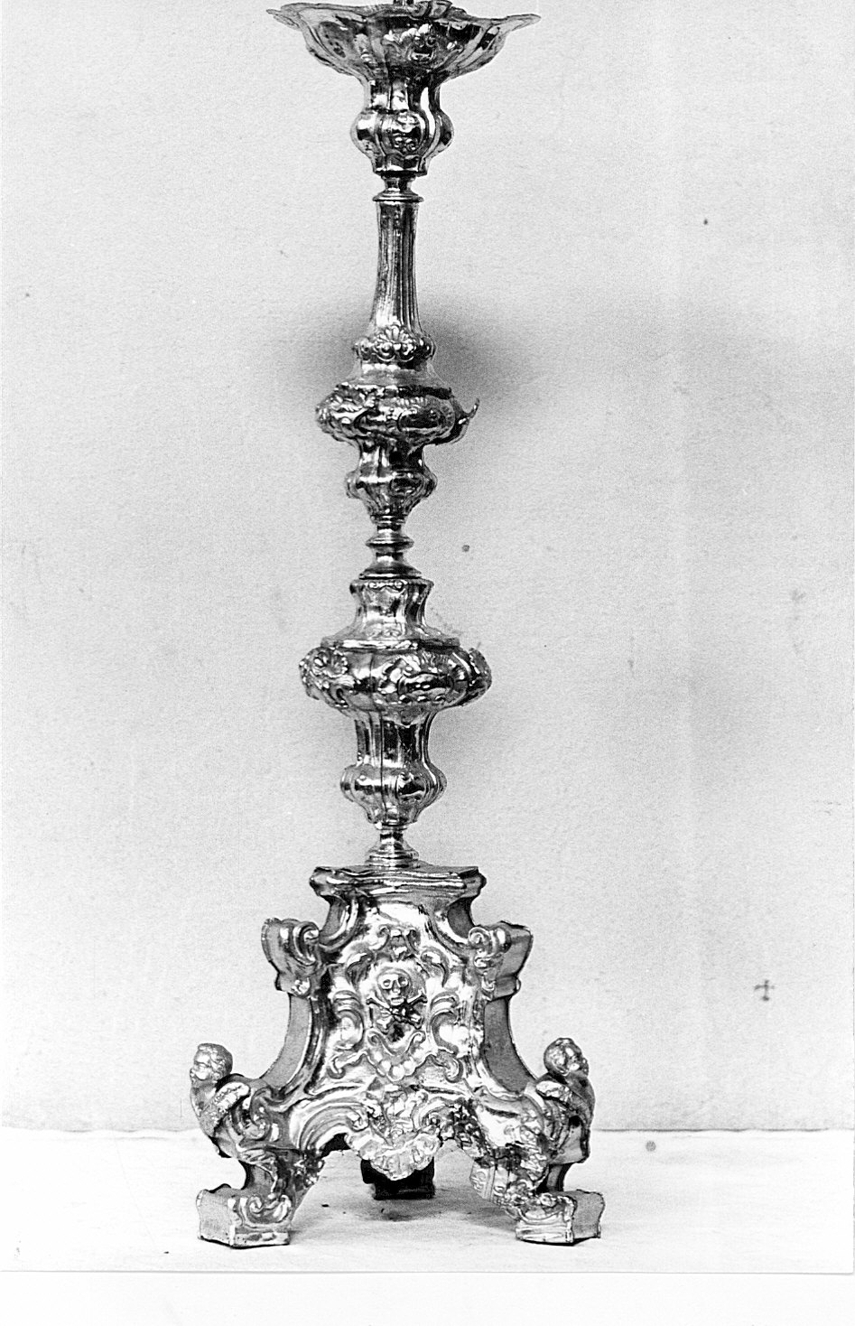 candeliere, serie - bottega lombarda (sec. XVIII)