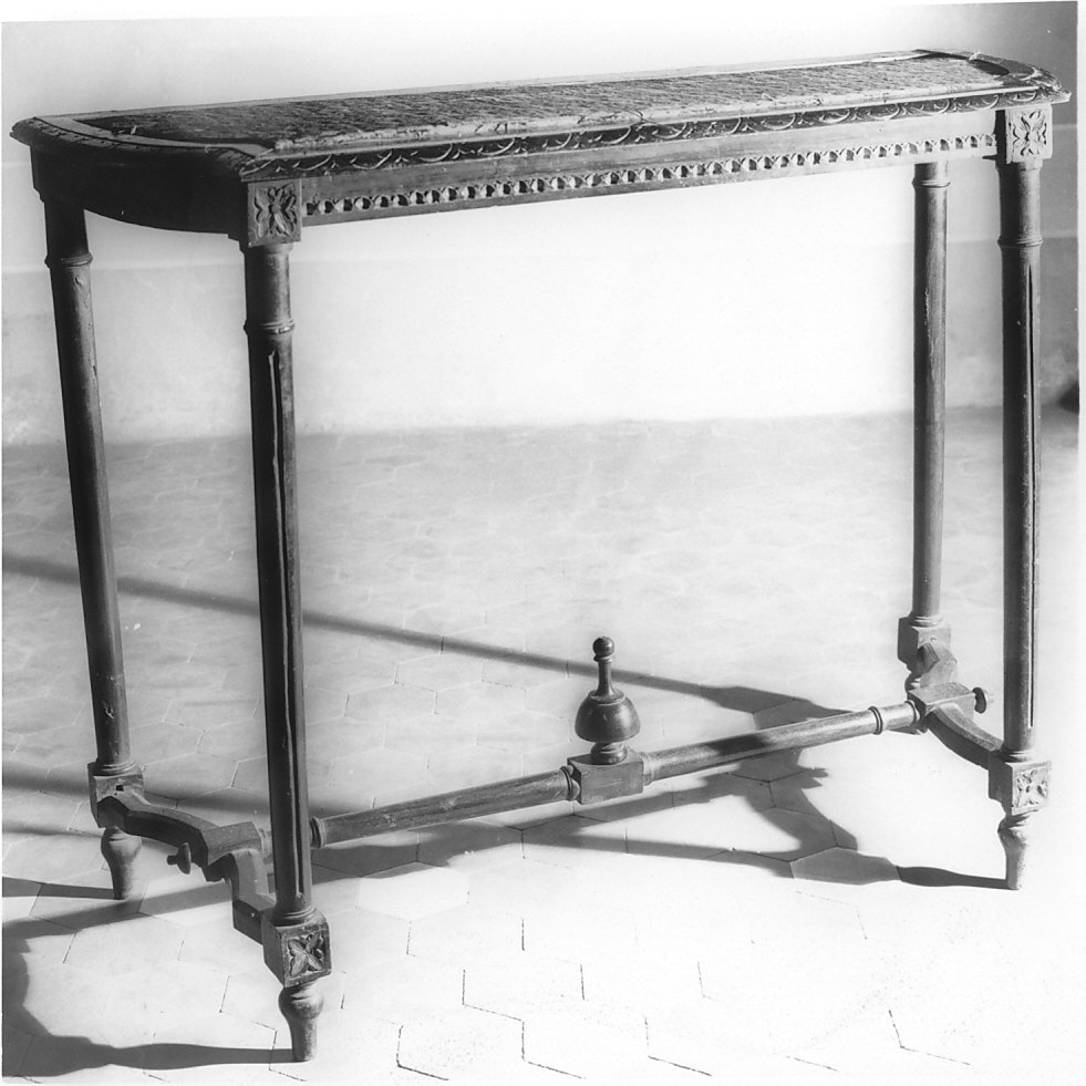 tavolino, opera isolata - bottega italiana (sec. XIX)