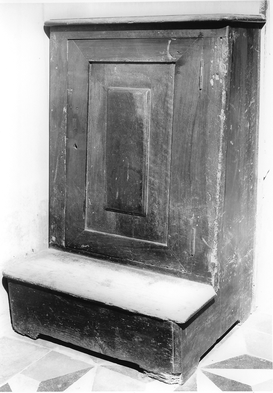 inginocchiatoio da sacrestia, opera isolata - bottega italiana (sec. XIX)