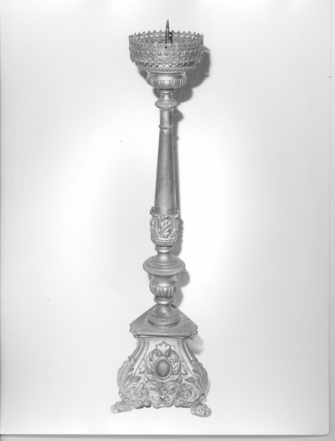 candeliere, serie - bottega lombarda (sec. XIX)