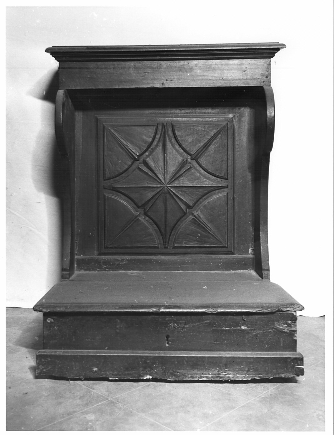 inginocchiatoio - bottega lombarda (sec. XIX)